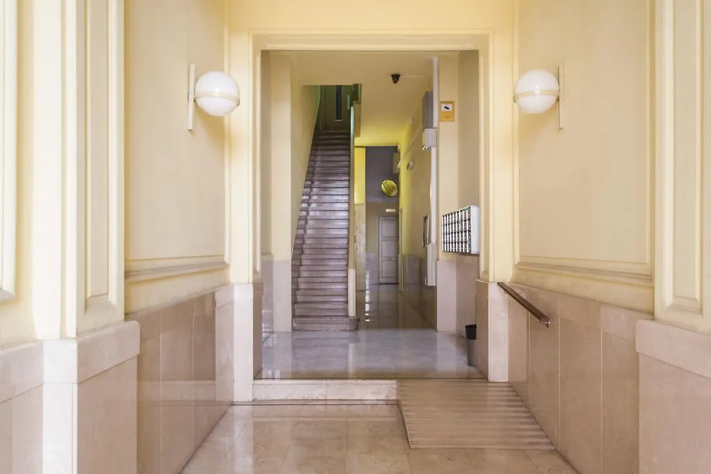 Always Barcelona Apartments - Sagrada Familia